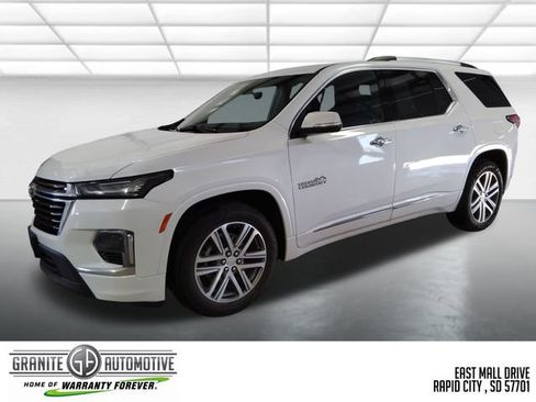 Used 2023 Chevrolet Traverse High Country AWD/4WD image 1