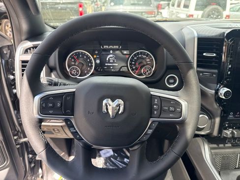 New 2026 RAM 1500 4x4 Crew Cab image 10