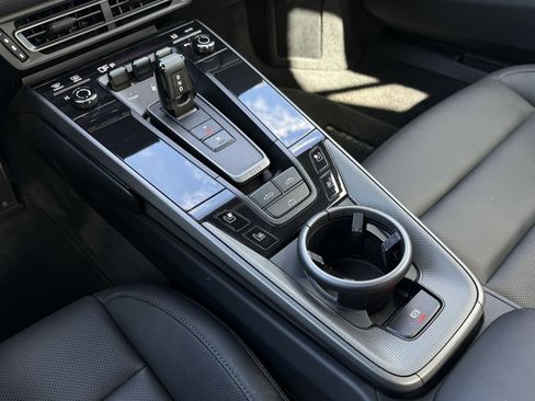 Certified 2024 Porsche 911 Carrera image 21