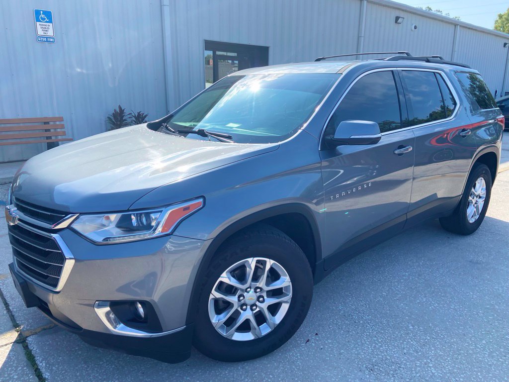 Used 2021 Chevrolet Traverse LT AWD/4WD image 1
