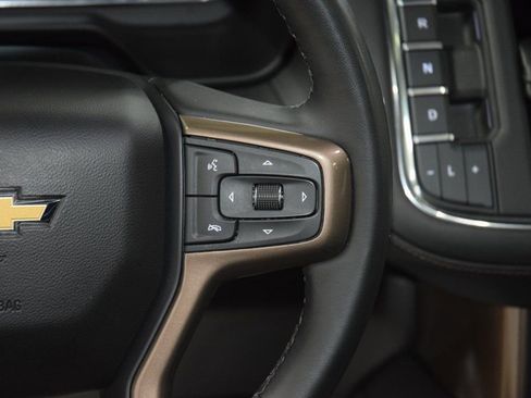 Used 2023 Chevrolet Tahoe High Country w/ LPO, Illumination Package AWD/4WD image 37