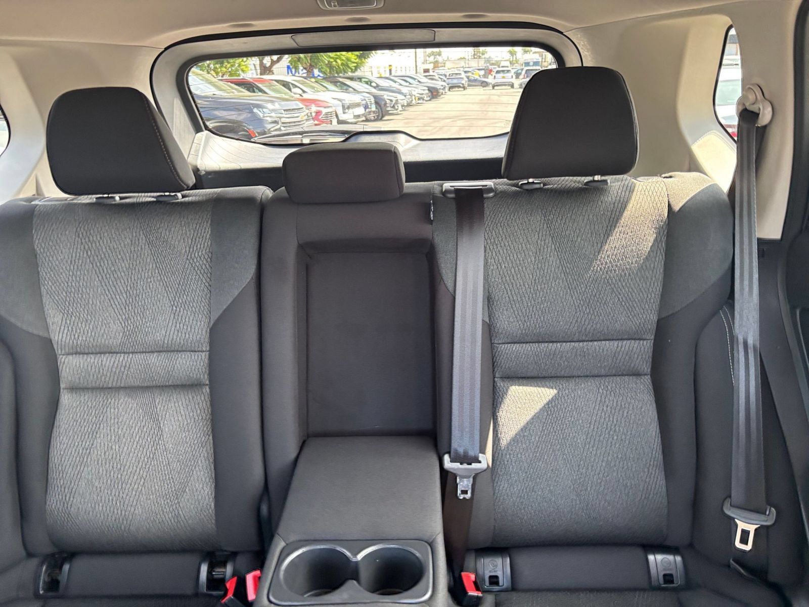Used 2025 Nissan Rogue SV FWD image 39