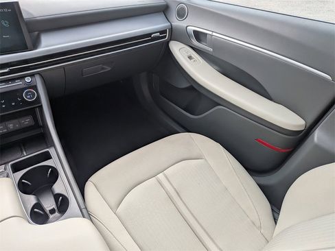 Used 2024 Hyundai Sonata SEL w/ Convenience Package image 15