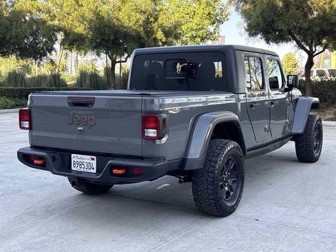 Used 2021 Jeep Gladiator Mojave AWD/4WD image 3