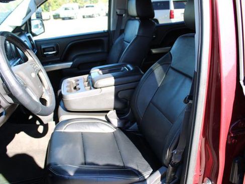 Used 2015 Chevrolet Silverado 1500 LT w/ LT Convenience Package image 16