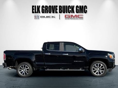 Used 2021 GMC Canyon Denali image 3