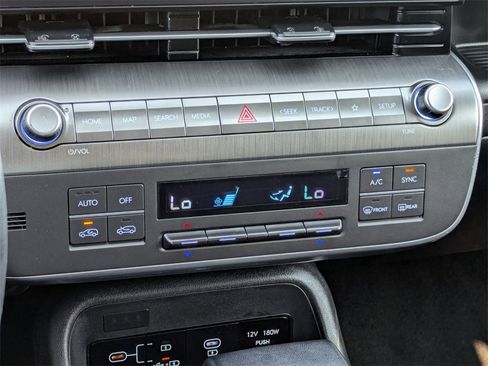 Certified 2024 Hyundai Kona SEL image 25