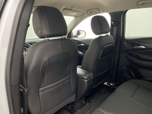 Used 2021 Buick Encore GX Preferred w/ Cold Weather Comfort Package image 15