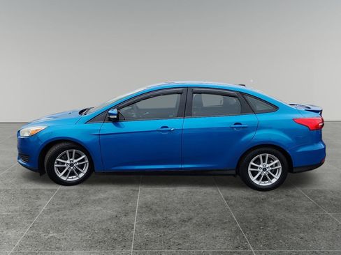Used 2016 Ford Focus SE image 4