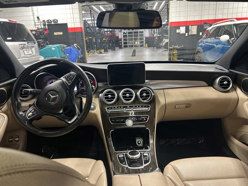 Used 2018 Mercedes-Benz C 350e Sedan image 22