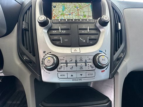 Used 2017 Chevrolet Equinox Premier w/ Enhanced Convenience Package FWD image 24