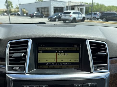 Used 2012 Mercedes-Benz ML 350 4MATIC image 23