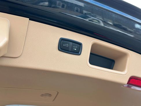 Used 2016 Porsche Macan S image 20