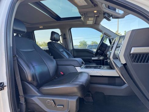 Used 2017 Ford F350 Lariat w/ Lariat Ultimate Package AWD/4WD image 11
