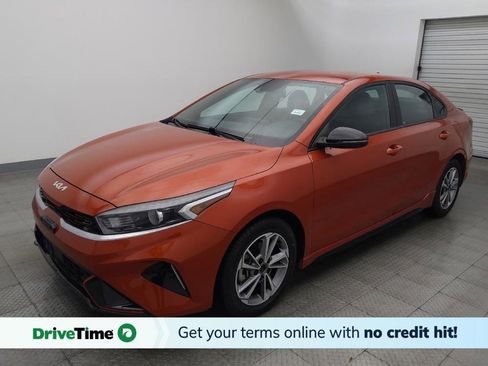 Used 2022 Kia Forte GT-Line w/ GT-Line Technology Package FWD image 1