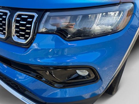 Certified 2025 Jeep Compass Limited image 22