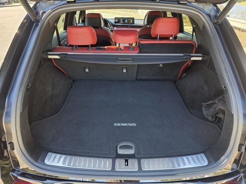 Used 2024 Genesis GV70 3.5T Sport image 23