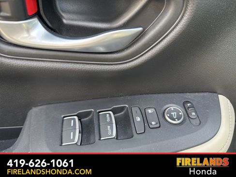 Used 2024 Honda HR-V EX-L image 23