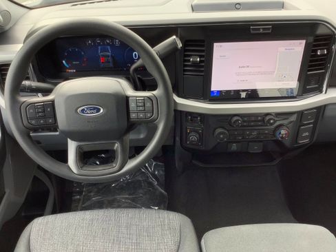 New 2026 Ford F250 XLT w/ XLT Premium Package AWD/4WD image 15
