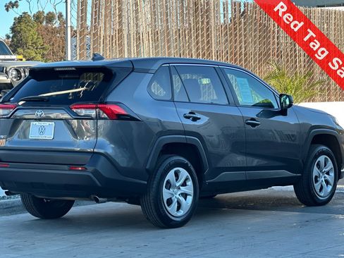 Used 2023 Toyota RAV4 LE image 4