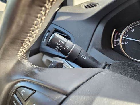 Used 2020 Acura MDX SH-AWD image 26
