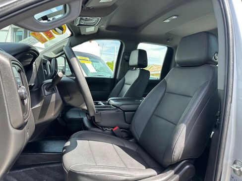 Used 2023 Chevrolet Silverado 2500 W/T w/ WT Fleet Convenience Package image 18