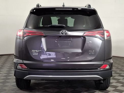 Used 2017 Toyota RAV4 XLE w/ Plus Special Value Package AWD/4WD image 8