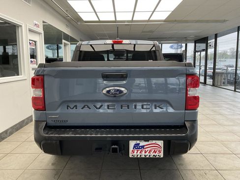 Used 2024 Ford Maverick Lariat FWD image 6