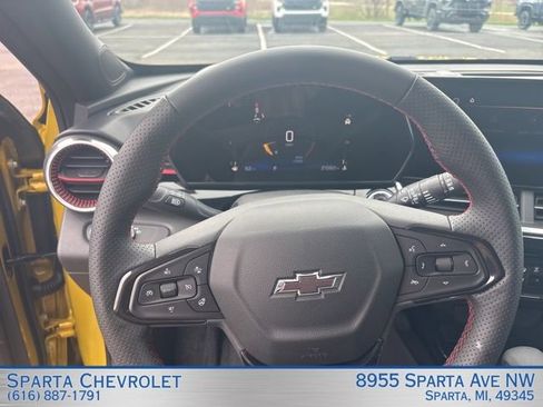 Used 2024 Chevrolet Trax RS w/ Driver Confidence Package image 12