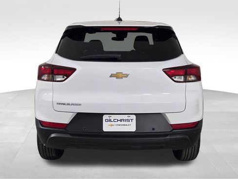 New 2026 Chevrolet TrailBlazer LS w/ LS Convenience Package FWD image 6
