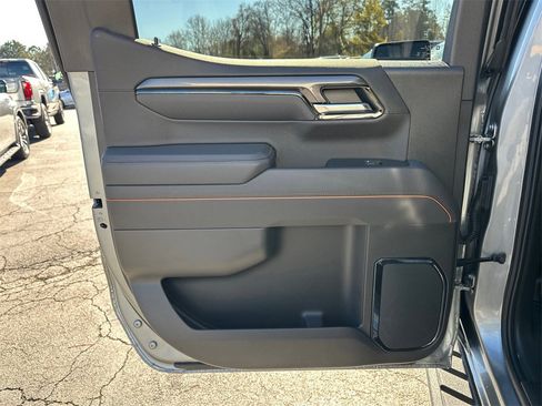 Used 2025 GMC Sierra 1500 AT4 w/ AT4 Premium Package image 22