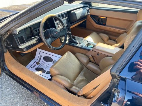 Used 1989 Chevrolet Corvette Coupe image 11