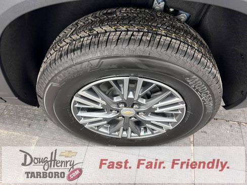 New 2026 Chevrolet Traverse LT w/ Driver Confidence Package image 23