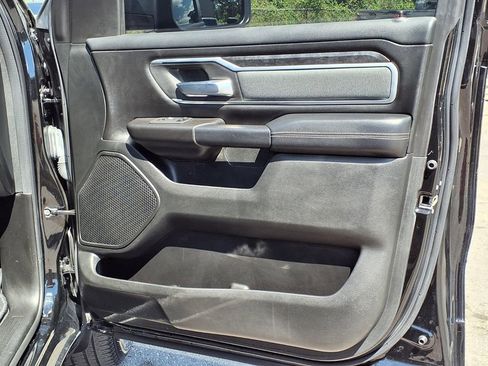 Used 2022 RAM 1500 Big Horn AWD/4WD image 12