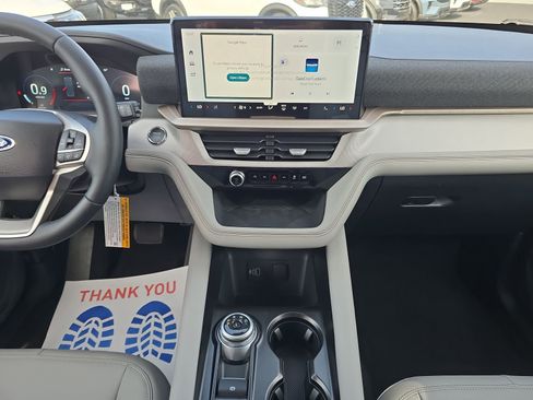 New 2026 Ford Explorer Active w/ Active Comfort Package RWD image 10