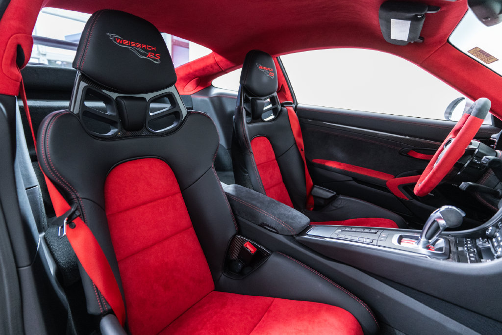 Certified 2018 Porsche 911 GT2 RS RWD image 33