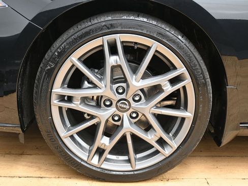 Used 2024 Nissan Altima 2.0 SR FWD image 12