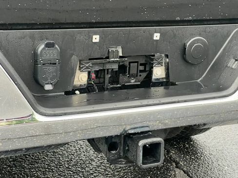 Used 2026 Chevrolet Silverado 1500 LT AWD/4WD image 7