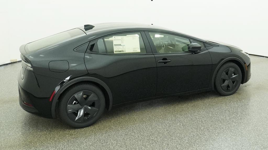 New 2027 Toyota Prius Plug-In Hybrid FWD image 16