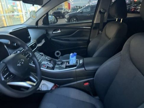 Used 2022 Hyundai Santa Fe SE AWD/4WD image 11