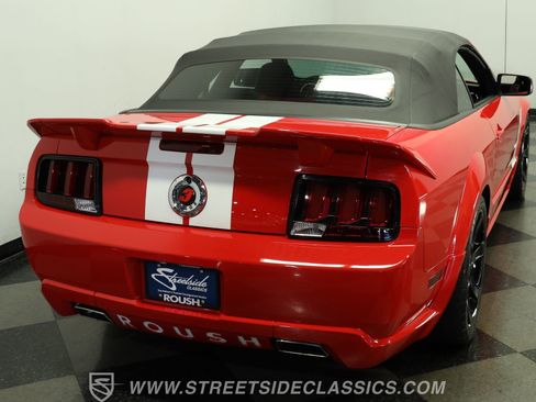 Used 2006 Ford Mustang GT RWD image 10