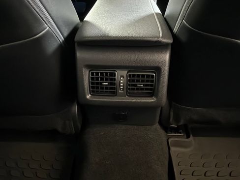 Used 2024 Toyota Camry XSE w/ Navigation Package FWD image 15