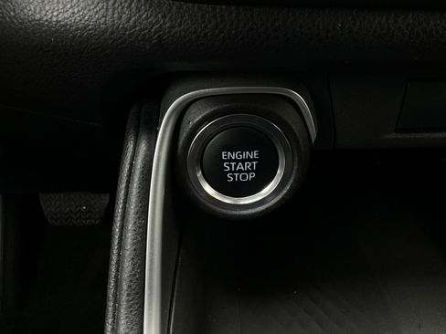 Used 2025 Toyota Grand Highlander FWD image 28