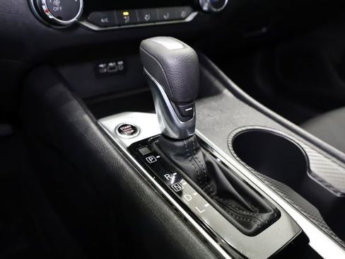 Used 2025 Nissan Altima 2.5 S image 24