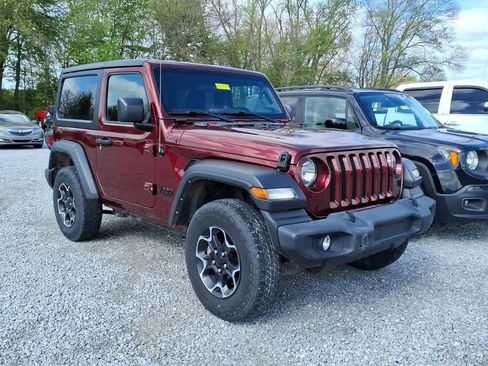 Used 2021 Jeep Wrangler Sport AWD/4WD image 2