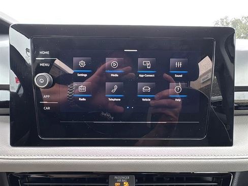 New 2026 Volkswagen Taos S image 19