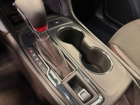 Used 2024 Chevrolet Equinox RS w/ LPO, Floor Liner Package AWD/4WD image 21