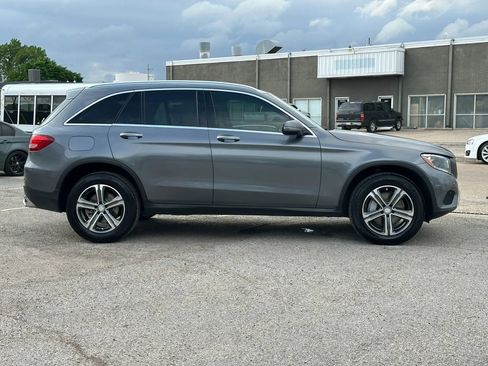 Used 2017 Mercedes-Benz GLC 300 w/ Premium 1 Package image 8