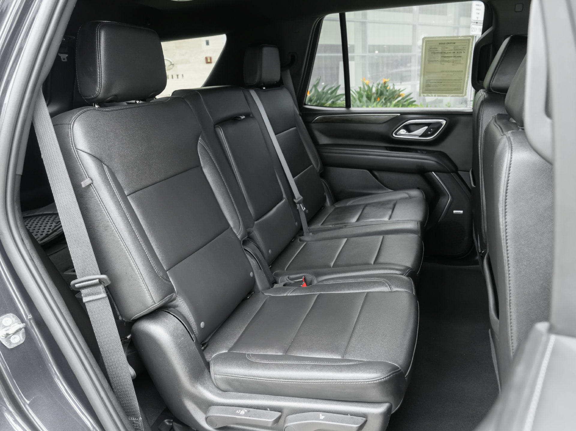 Used 2023 Chevrolet Tahoe LT AWD/4WD image 37