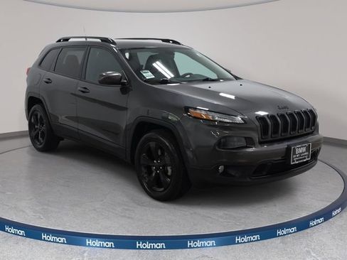 Used 2016 Jeep Cherokee High Altitude AWD/4WD image 4